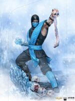 Iron Studios Mortal Kombat Klassic - Sub-Zero Art Scale Statue (1/10) (MORTAL42821-10) - Image 2