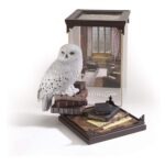 Harry Potter Magical Creatures Statue Hedwig 19 cm - Image 3